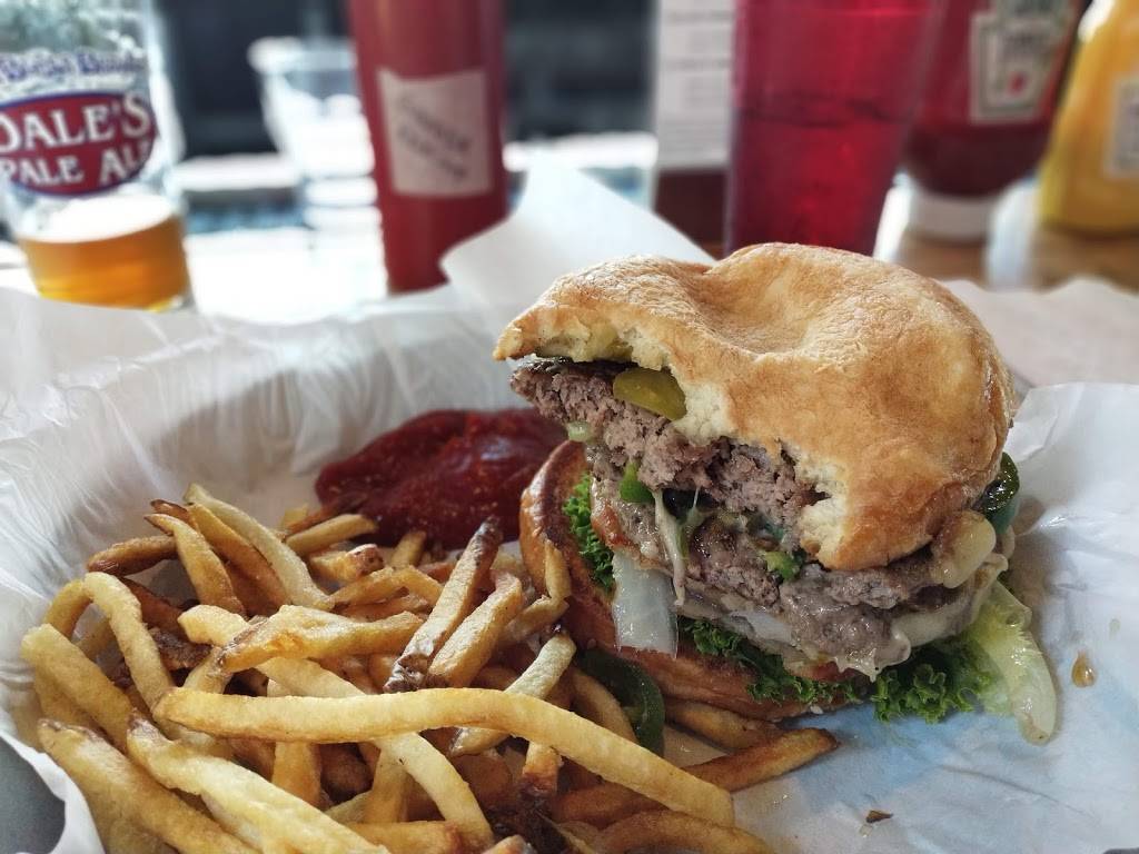 Chuburger | restaurant | 3490 Larimer St, Denver, CO 80205, USA | 7206689167 OR +1 720-668-9167
