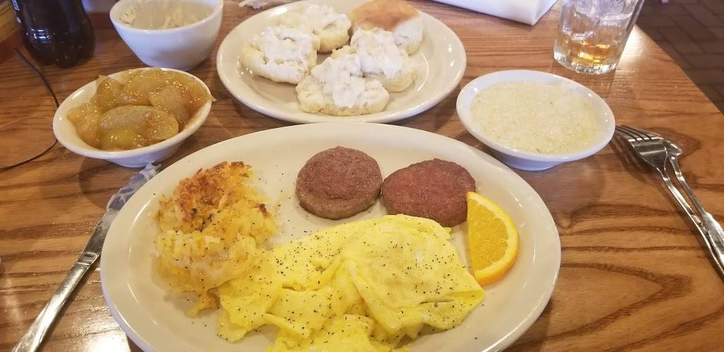 Cracker Barrel Old Country Store | restaurant | 4902 Fields Ertel Rd, Cincinnati, OH 45249, USA | 5136835446 OR +1 513-683-5446