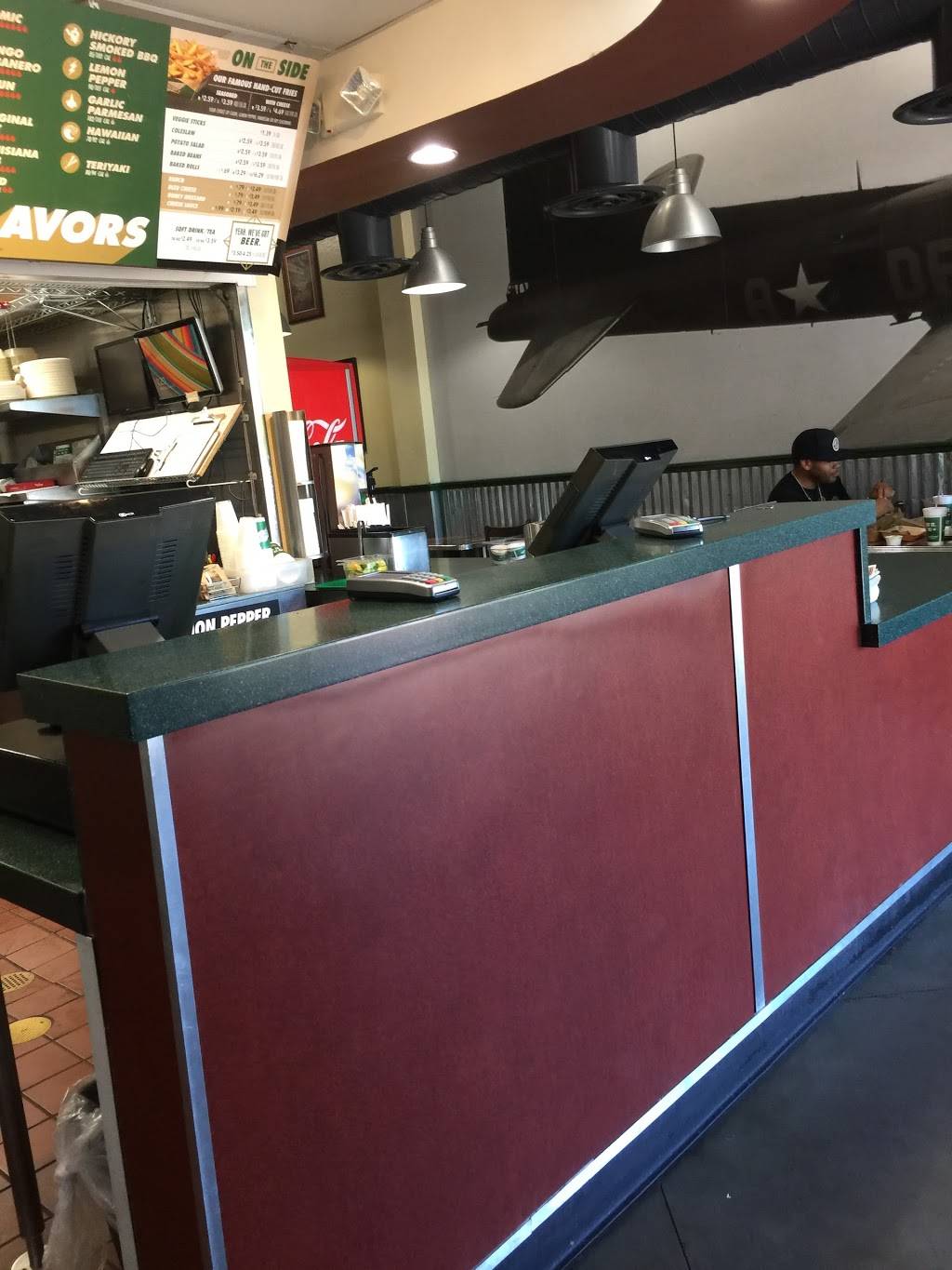 Wingstop | meal delivery | 1630 Gateway Blvd c, Fairfield, CA 94533, USA | 7074269464 OR +1 707-426-9464