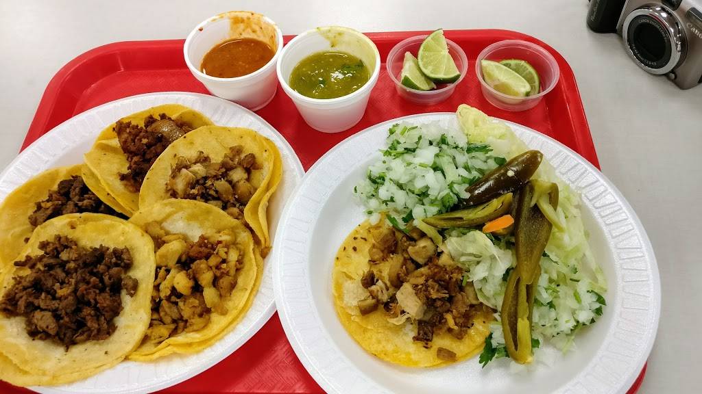 Tacos Gavilan | restaurant | 7947 Florence Ave, Downey, CA 90240, USA | 5629277486 OR +1 562-927-7486