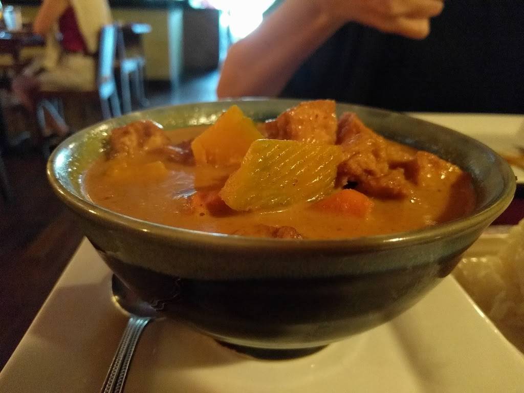 Banana Blossom | restaurant | 4228 Park Blvd, Oakland, CA 94602, USA | 5103360990 OR +1 510-336-0990