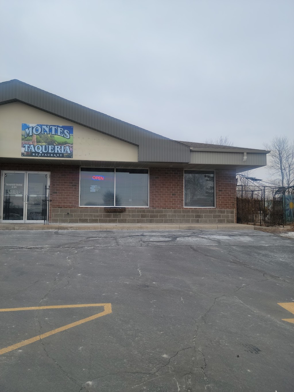 Montes Taqueria | restaurant | 1541 Bellevue St, Green Bay, WI 54302, USA | 9204892691 OR +1 920-489-2691