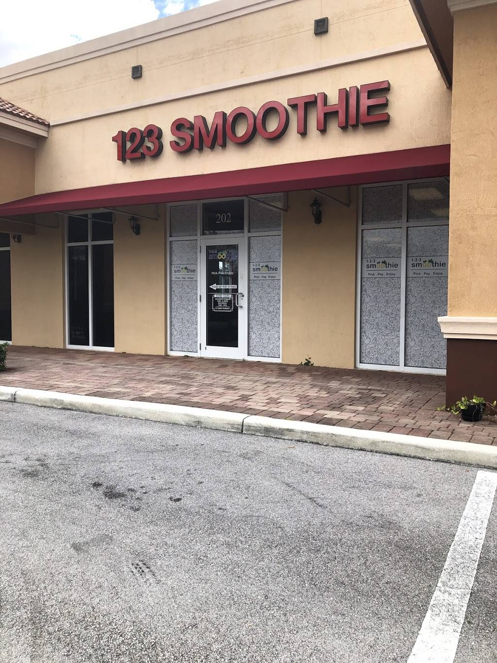 1-2-3 Smoothie | restaurant | 2700 S University Dr #202, Miramar, FL 33025, USA | 7542106108 OR +1 754-210-6108
