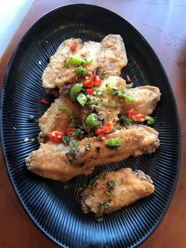 E plus studio, KTV, HOT POT & CAFE | restaurant | 490 S Airport Blvd, South San Francisco, CA 94080, USA | 4158232893 OR +1 415-823-2893