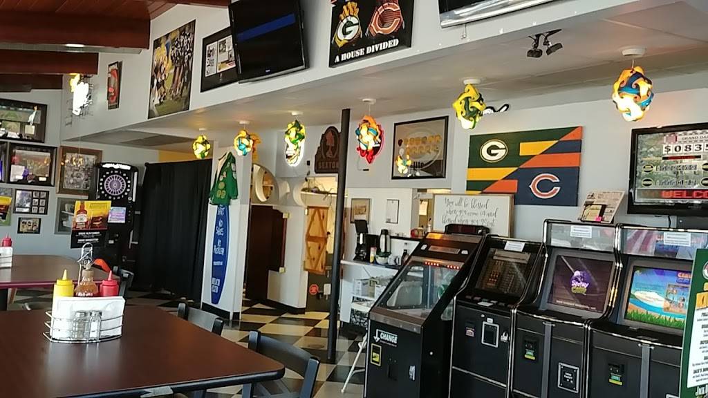 R and Ds House Divided | restaurant | 2148 University Ave, Green Bay, WI 54302, USA | 9204550722 OR +1 920-455-0722