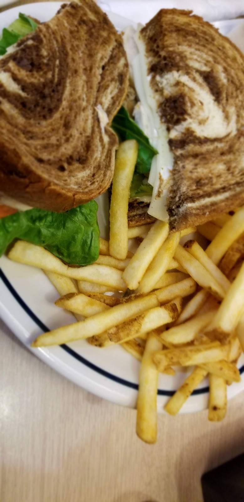 IHOP | restaurant | 2529 N 75th Ave, Phoenix, AZ 85035, USA | 6232452611 OR +1 623-245-2611