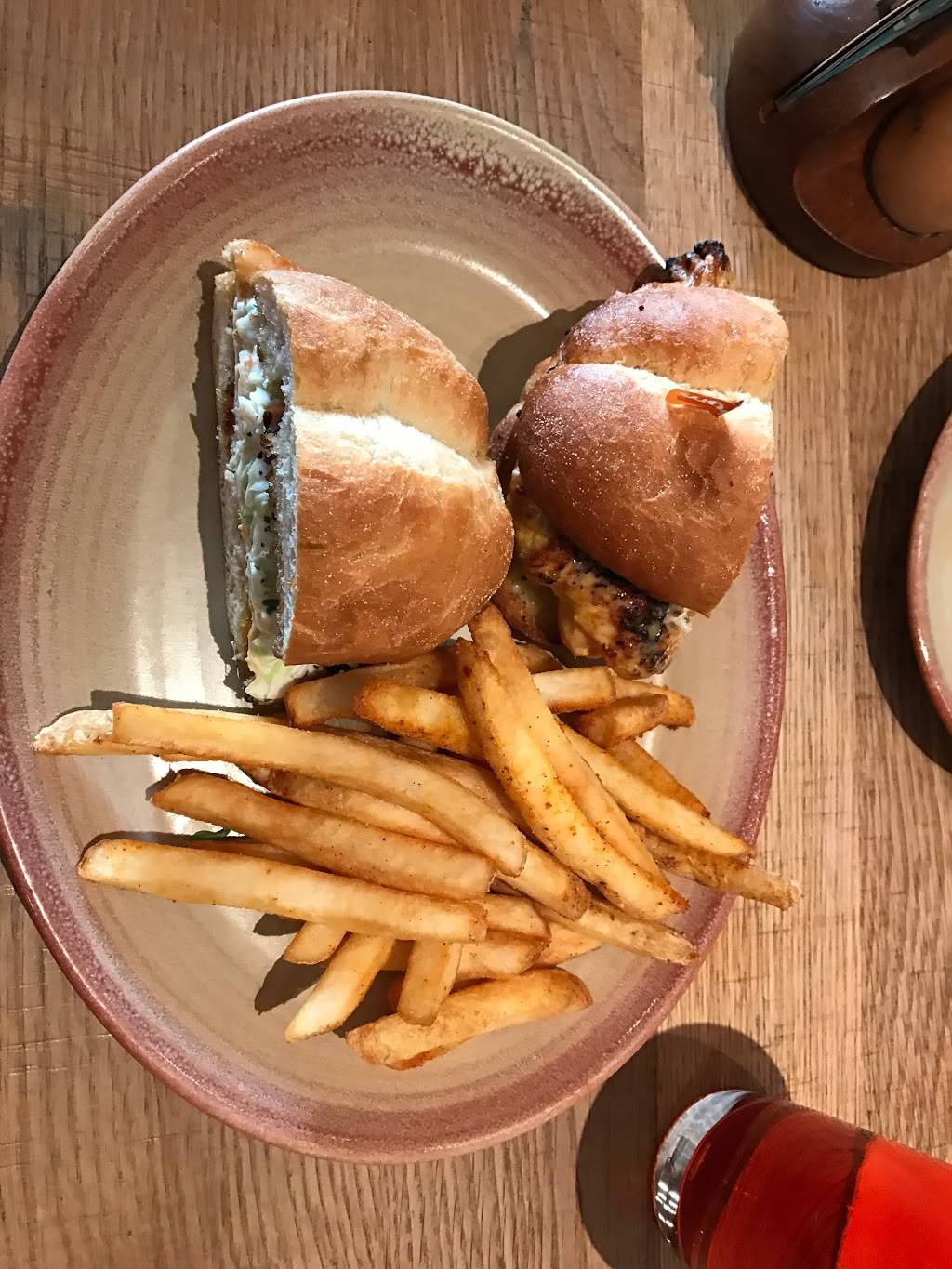 Nandos | restaurant | 1301 S Joyce St Suite D10, Arlington, VA 22202, USA | 5718589953 OR +1 571-858-9953