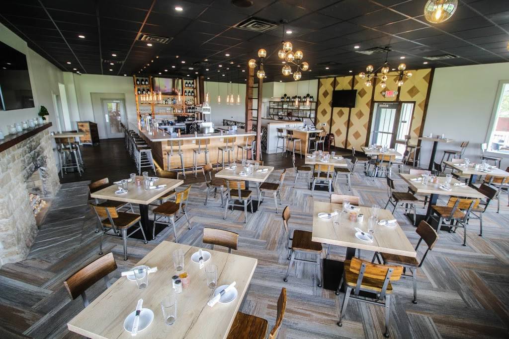 Greystone Brew House | restaurant | 303 Golf Club Ave, Dillsburg, PA 17019, USA | 7175022155 OR +1 717-502-2155