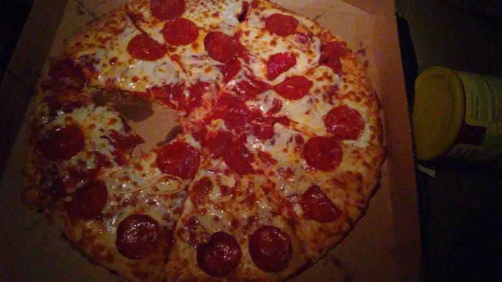 Little Caesars Pizza | meal takeaway | 1395 S Sheridan Blvd, Lakewood, CO 80232, USA | 7209742620 OR +1 720-974-2620