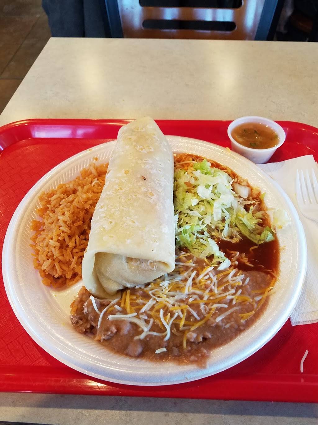 El Gordo | restaurant | 11333 E Central Ave, Wichita, KS 67206, USA | 3166133868 OR +1 316-613-3868