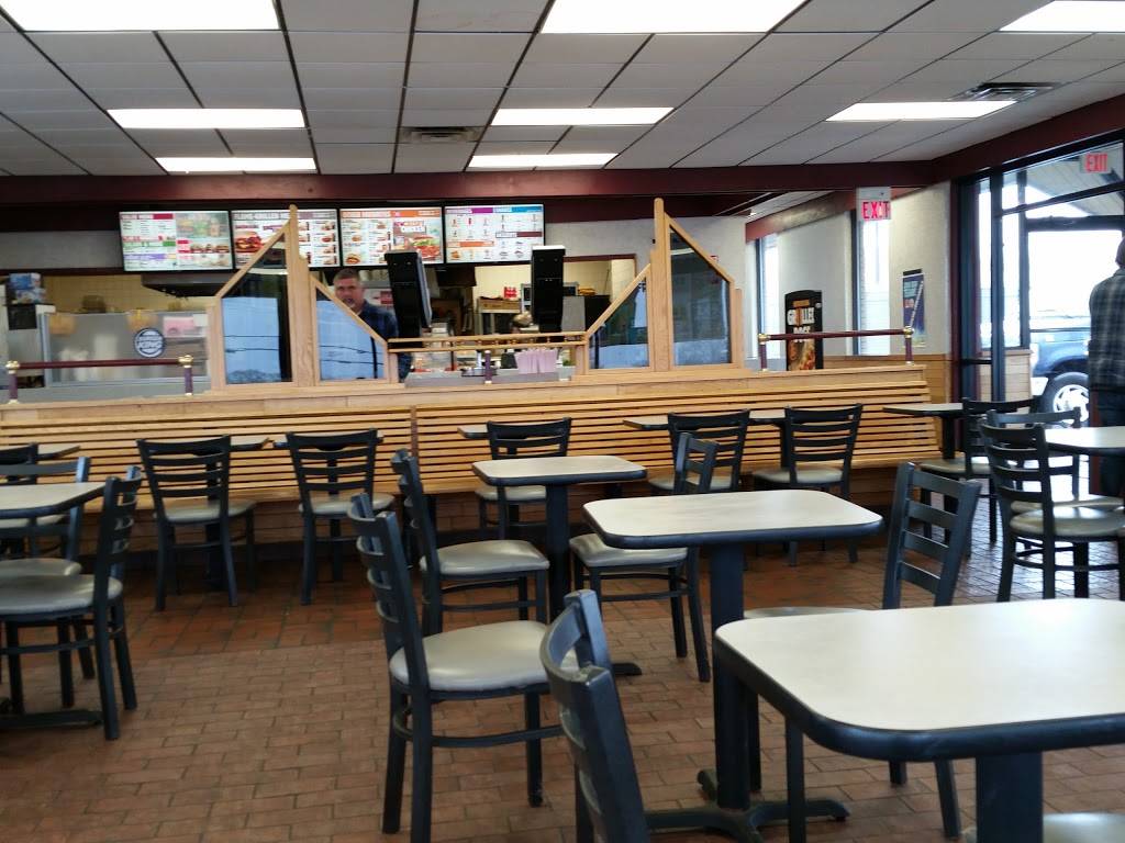 Burger King | restaurant | 512 Ohio Pike, Cincinnati, OH 45255, USA | 5135286320 OR +1 513-528-6320