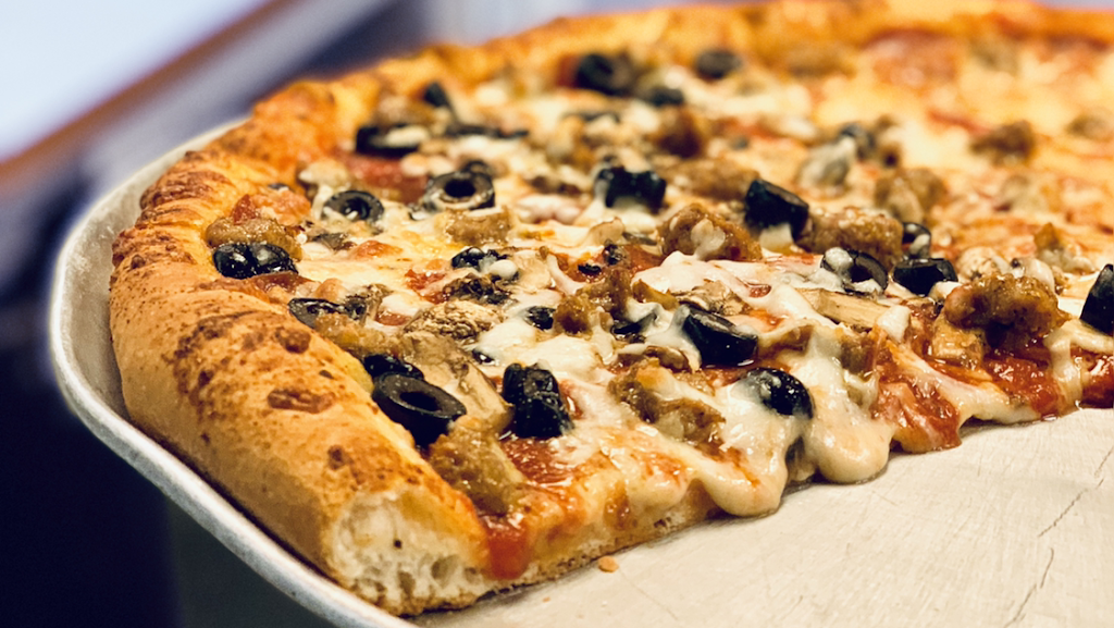 Blakes Pizzeria & Ice Cream | restaurant | 31722 E Eugene St, Carnation, WA 98014, USA | 4253336585 OR +1 425-333-6585