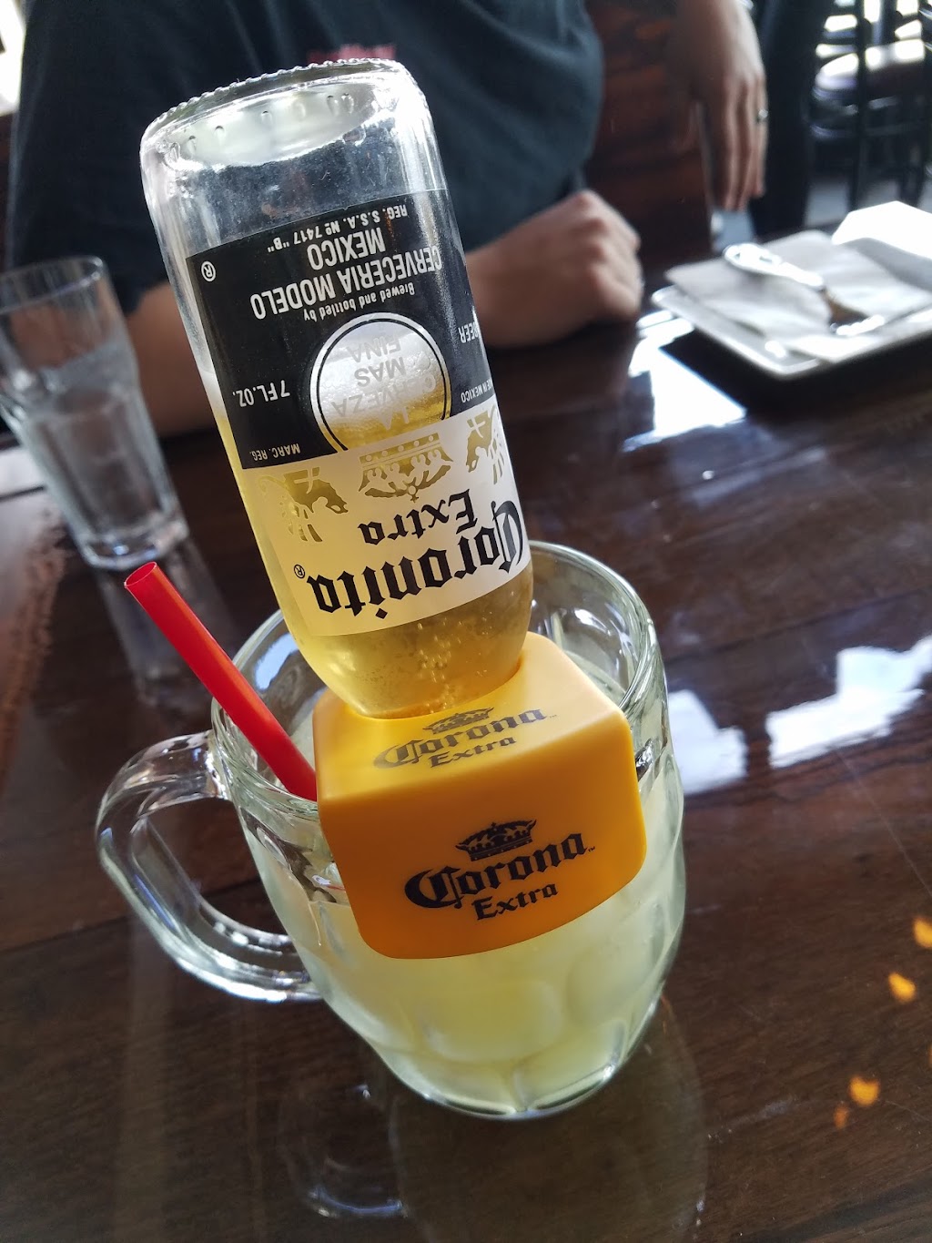 Red Star Taco Bar | restaurant | 454 St Helens Ave, Tacoma, WA 98402, USA | 2535459795 OR +1 253-545-9795