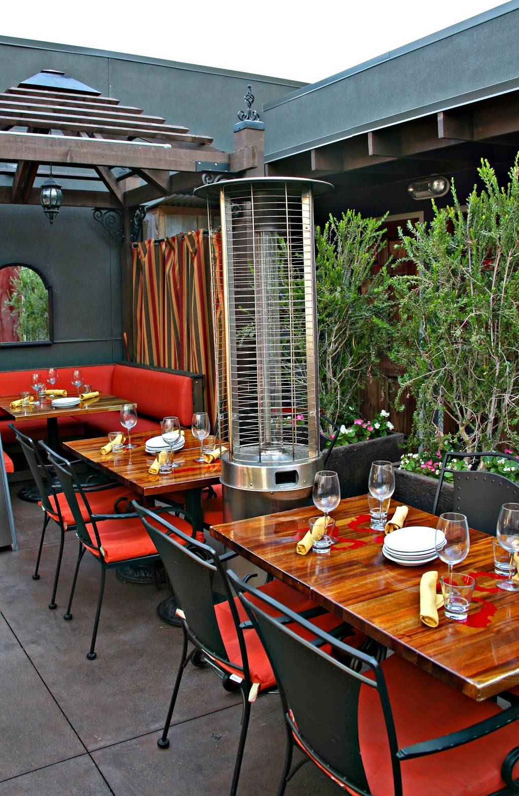 Davanti Enoteca | restaurant | 1655 India St, San Diego, CA 92101, USA | 6192379606 OR +1 619-237-9606