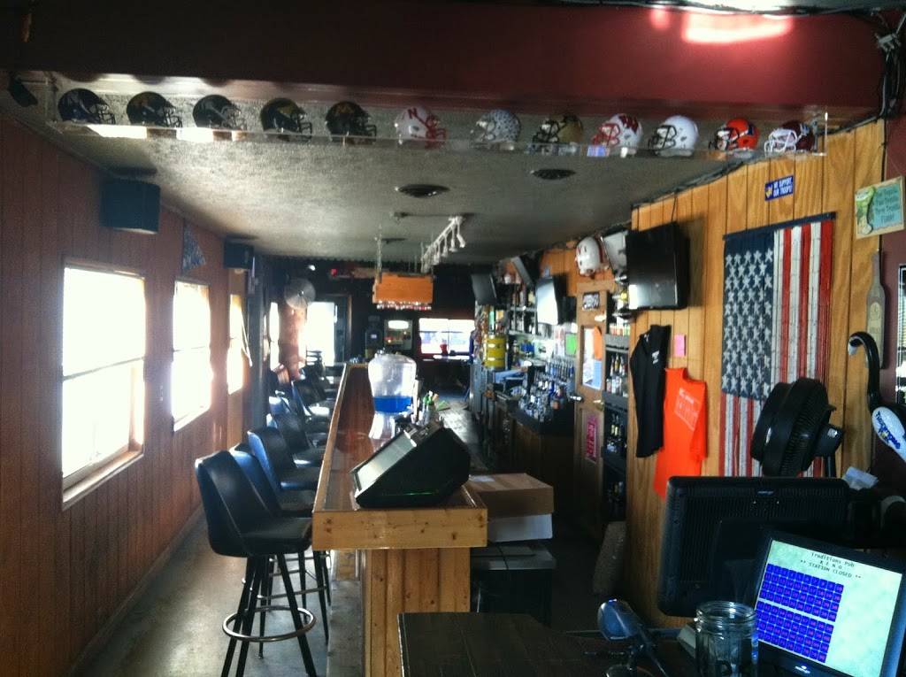 Sprague Traditions Pub | restaurant | 1440 W, 2nd St, Sprague, NE 68438, USA | 4027944006 OR +1 402-794-4006