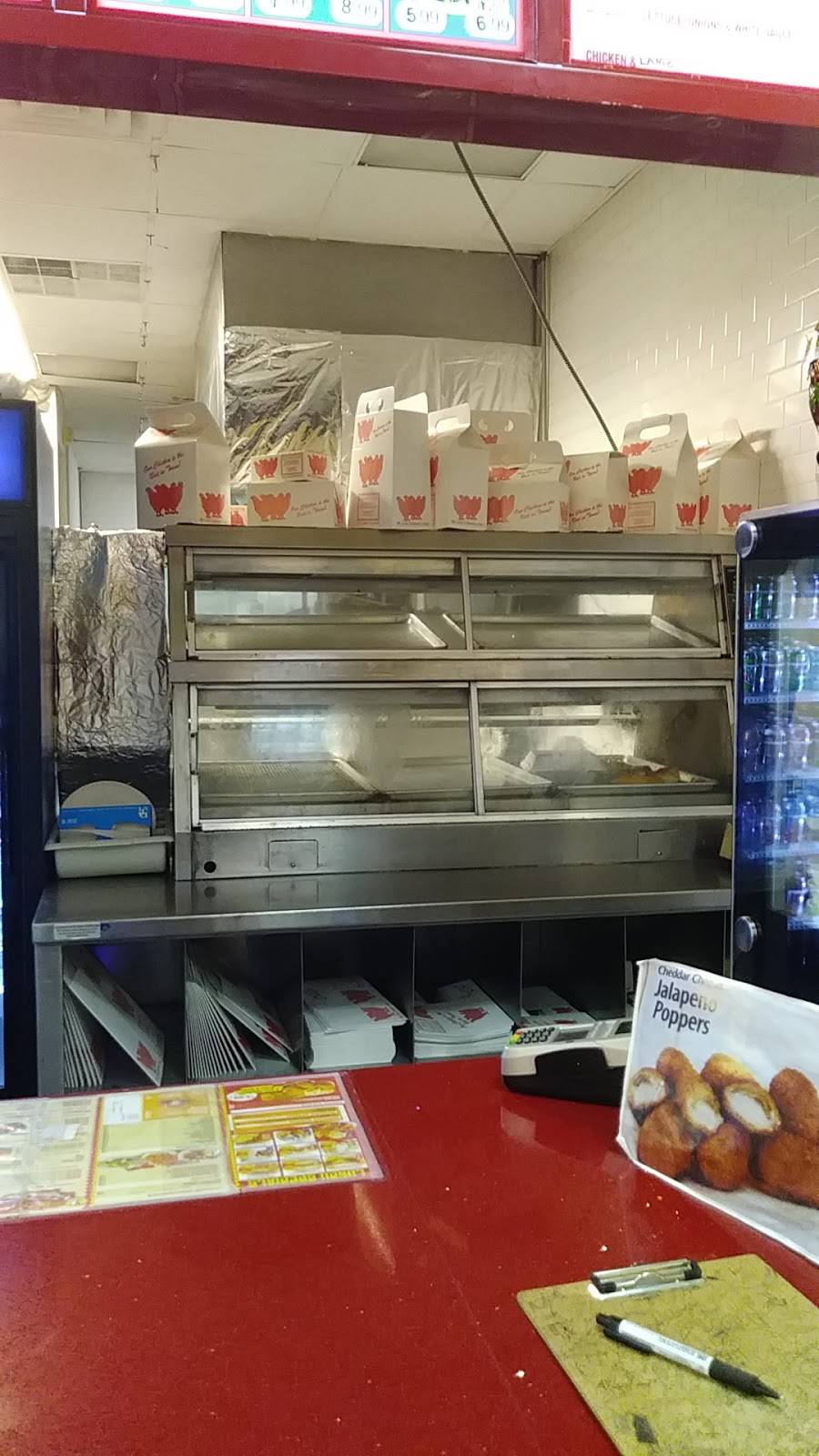 Royal Chicken and Biscuits | restaurant | 330 S Salem St #7, Dover, NJ 07801, USA | 8622449564 OR +1 862-244-9564