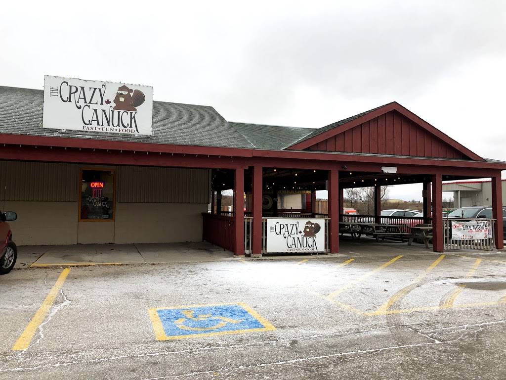 The Crazy Canuck | restaurant | 845 Weber St N, Waterloo, ON N2J 4G8, Canada | 5197472729 OR +1 519-747-2729