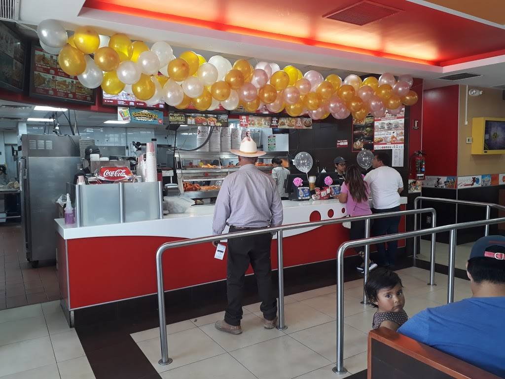 KFC | restaurant | Av de los Insurgentes S/N, Río Tijuana 3a. Etapa, Rio Tijuana 3ra Etapa, 22226 Tijuana, B.C., Mexico | 016649695959 OR +52 664 969 5959
