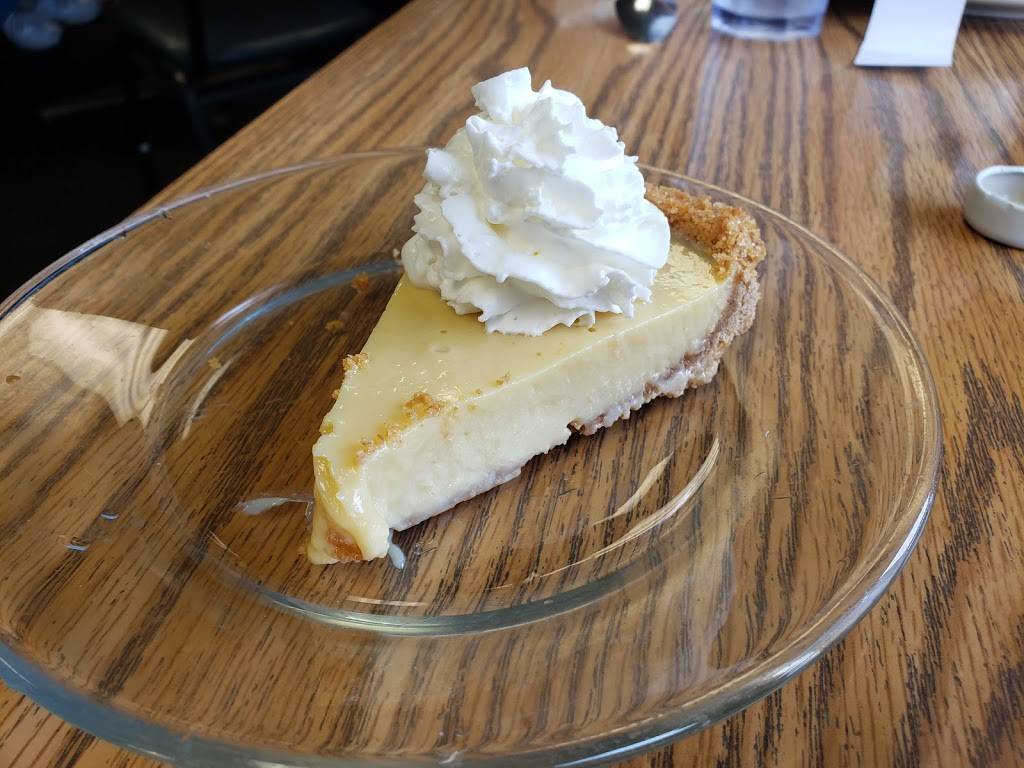 Wings Airport Cafe | meal takeaway | 16384 Airport Rd #7, Brainerd, MN 56401, USA | 2188280206 OR +1 218-828-0206