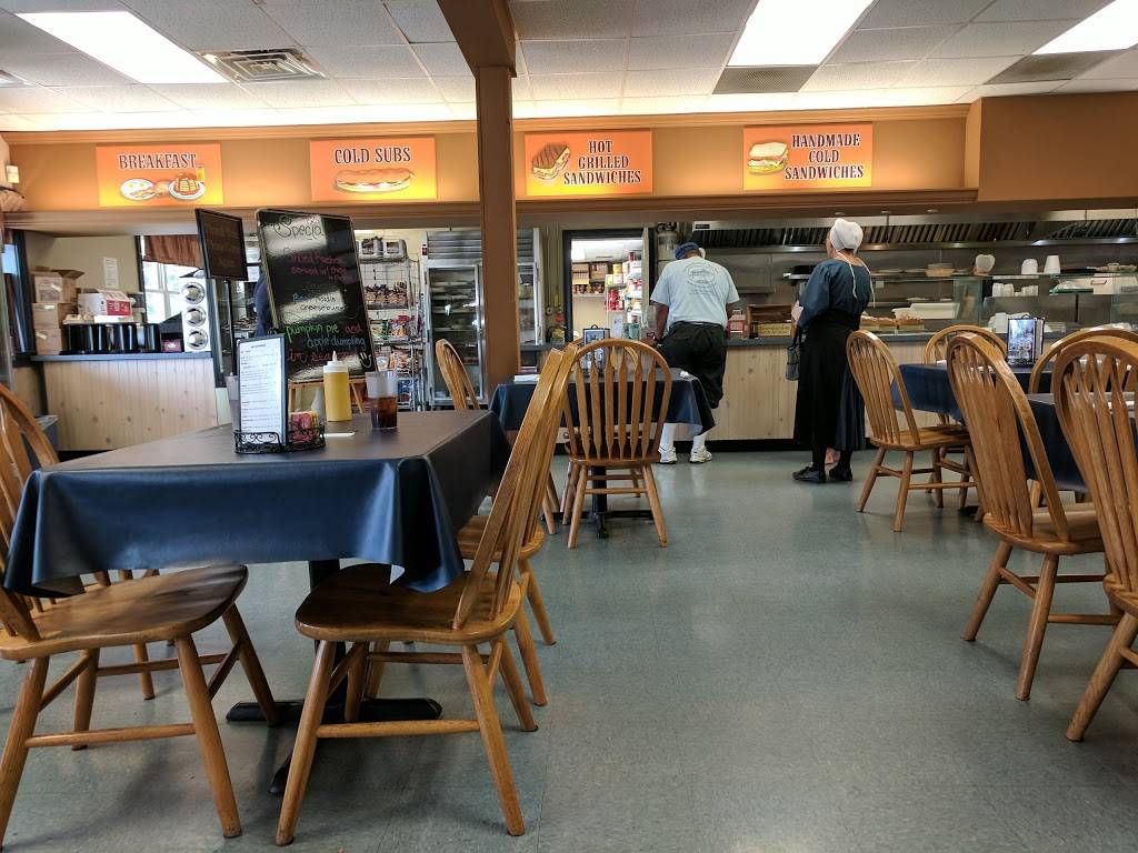 Hometown Kitchen | restaurant | 18 Furnace Rd, Quarryville, PA 17566, USA | 7178065188 OR +1 717-806-5188