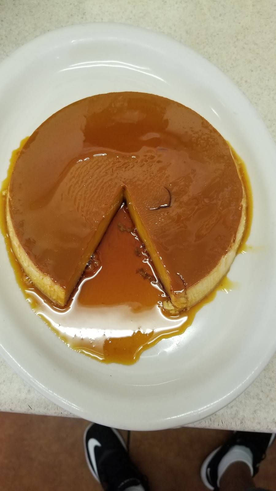 Caribe Restaurant | restaurant | 428 Elizabeth Ave, Elizabeth, NJ 07206, USA | 9085768333 OR +1 908-576-8333