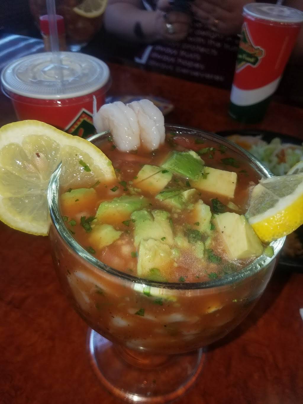 Federicos Mexican Food | restaurant | 6645 W Thomas Rd, Phoenix, AZ 85033, USA | 6232472719 OR +1 623-247-2719