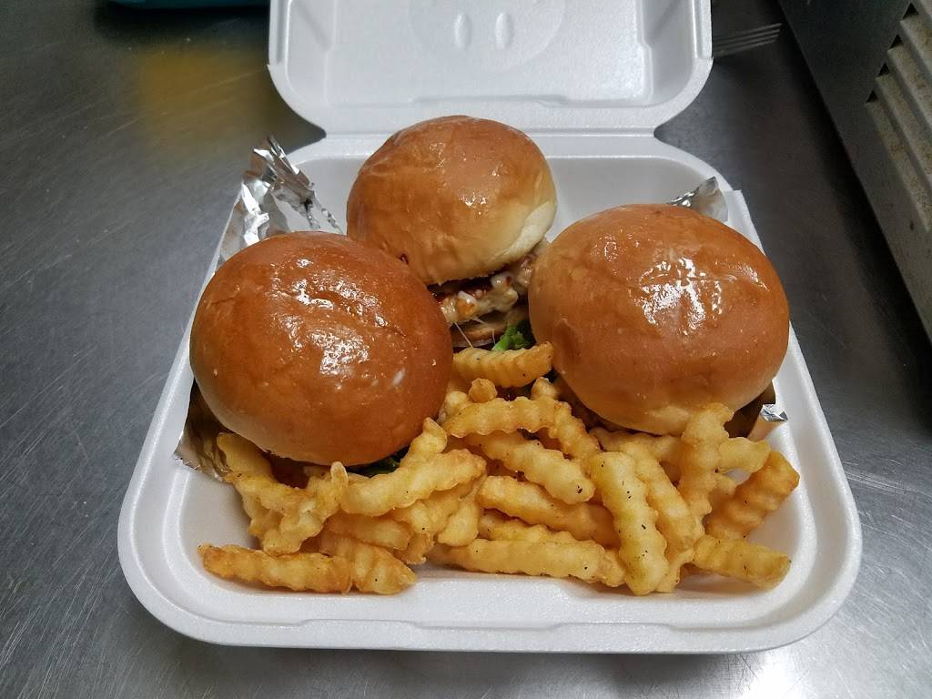 S & S Links | restaurant | 1750 E Ave. J, Lancaster, CA 93535, USA | 6612069122 OR +1 661-206-9122