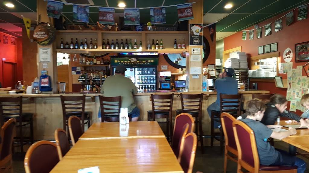 Pioneer Pizza | restaurant | 13559 Redland Rd, Oregon City, OR 97045, USA | 5036557587 OR +1 503-655-7587