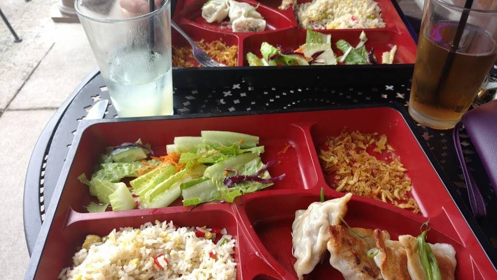 Batik Asian Cuisine & Dumpling Bar | restaurant | 200 Main St, Gaithersburg, MD 20878, USA | 3018698661 OR +1 301-869-8661