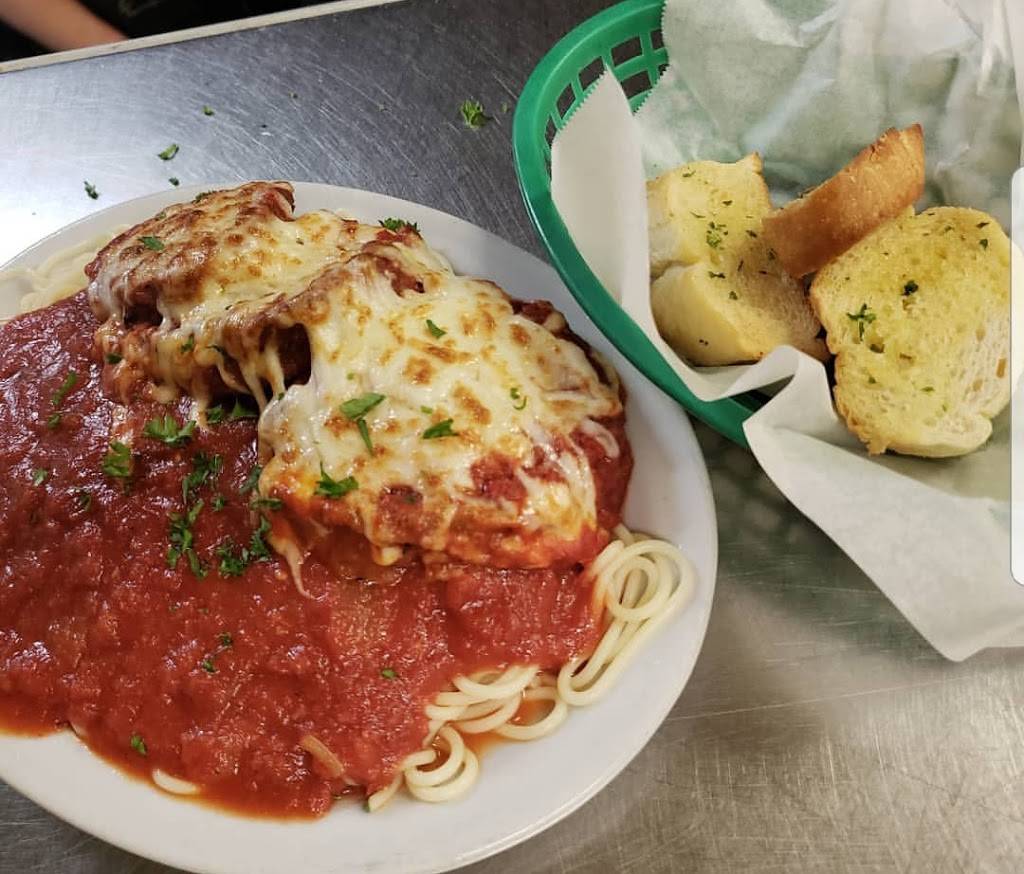 Bella Pizza & Pasta | restaurant | 2905 S Ellsworth Rd, Mesa, AZ 85212, USA | 4803572555 OR +1 480-357-2555