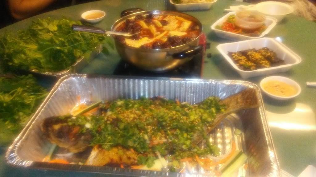 Pho Saigon | restaurant | 2442 S Collins St, Arlington, TX 76014, USA | 8174600080 OR +1 817-460-0080