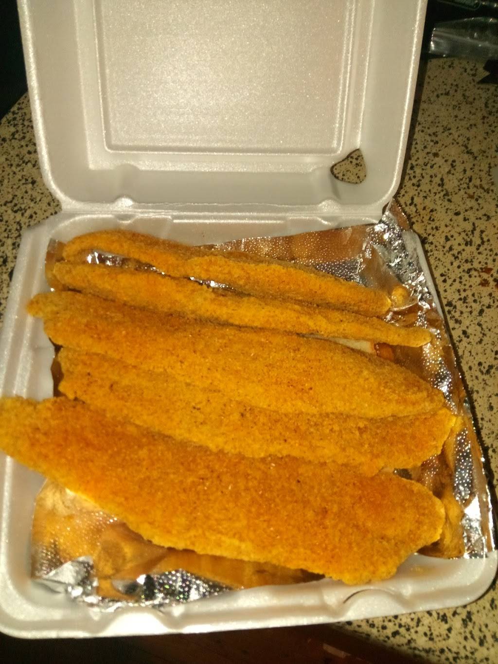 Bos Chicken & Seafood | restaurant | 9792 Forest Ln, Dallas, TX 75243, USA | 9726855767 OR +1 972-685-5767