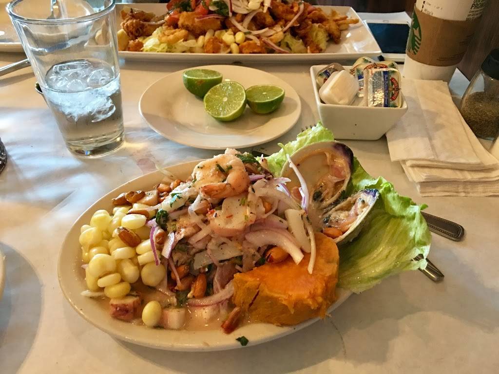 Tumi | restaurant | 2727 W Fullerton Ave, Chicago, IL 60647, USA | 7736973209 OR +1 773-697-3209