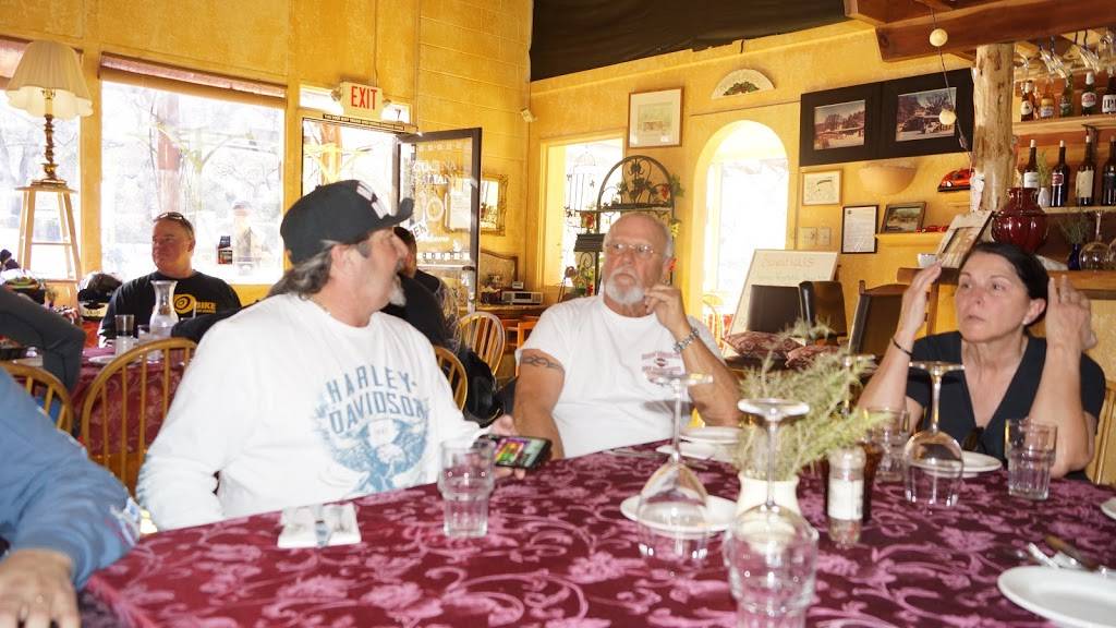 Cucina Italiana at Spanish Flat Village Center | restaurant | 4310 Knoxville Rd, Napa, CA 94558, USA | 7079662433 OR +1 707-966-2433