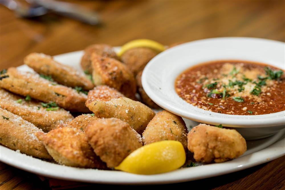 Pietros | restaurant | 3801 Watson Rd, St. Louis, MO 63109, USA | 3146459263 OR +1 314-645-9263