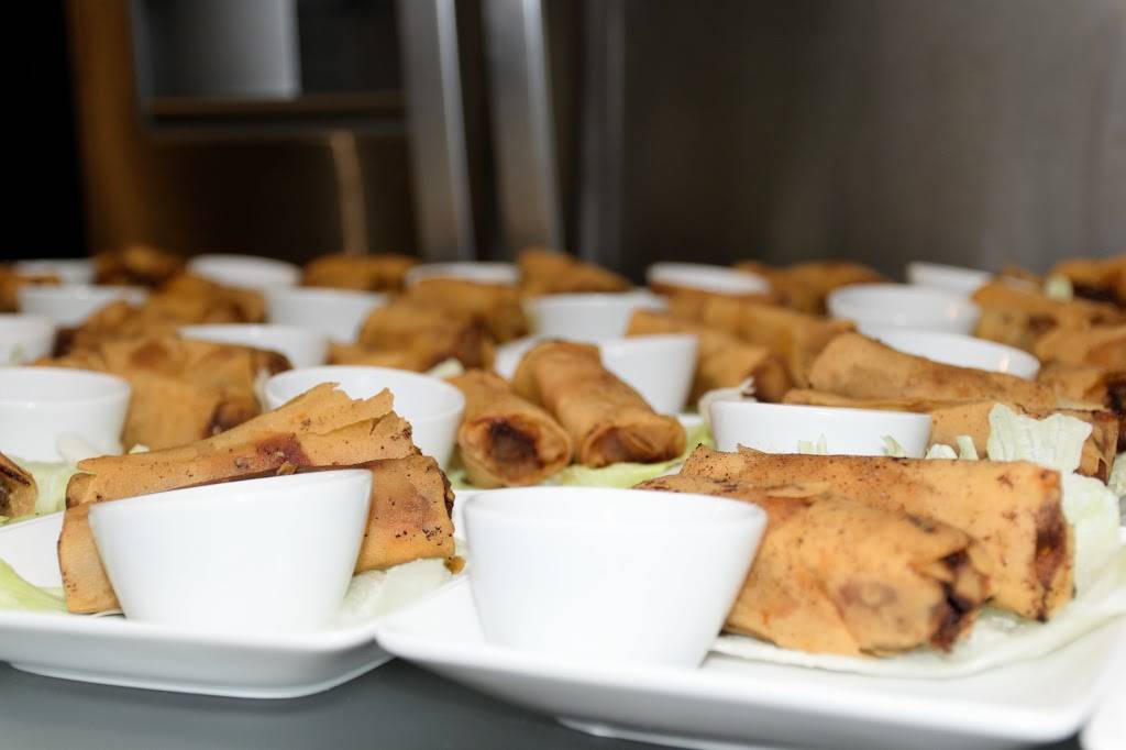 Salt N Pepper Kitchen & Catering Services | restaurant | 2376 Lavon Dr #106A, Garland, TX 75040, USA | 4692982540 OR +1 469-298-2540