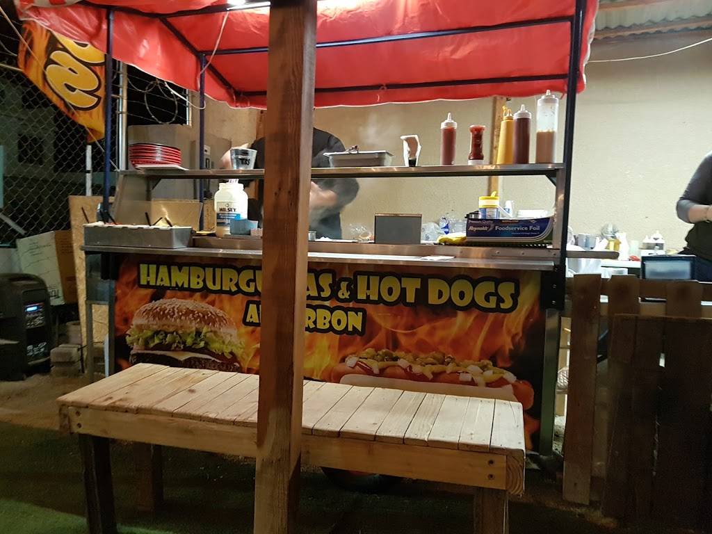 Mister Burguer | restaurant | Av Terrazas 18413, Terrazas de la Presa Sección Vistas, Terrazas de la Presa, 22124 Tijuana, B.C., Mexico | 016642807822 OR +52 664 280 7822