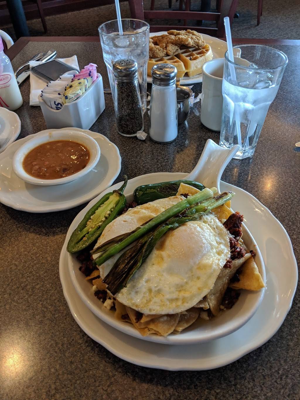 Richard Walkers Pancake House | restaurant | 5680 Northwest Hwy, Crystal Lake, IL 60014, USA | 8154799000 OR +1 815-479-9000