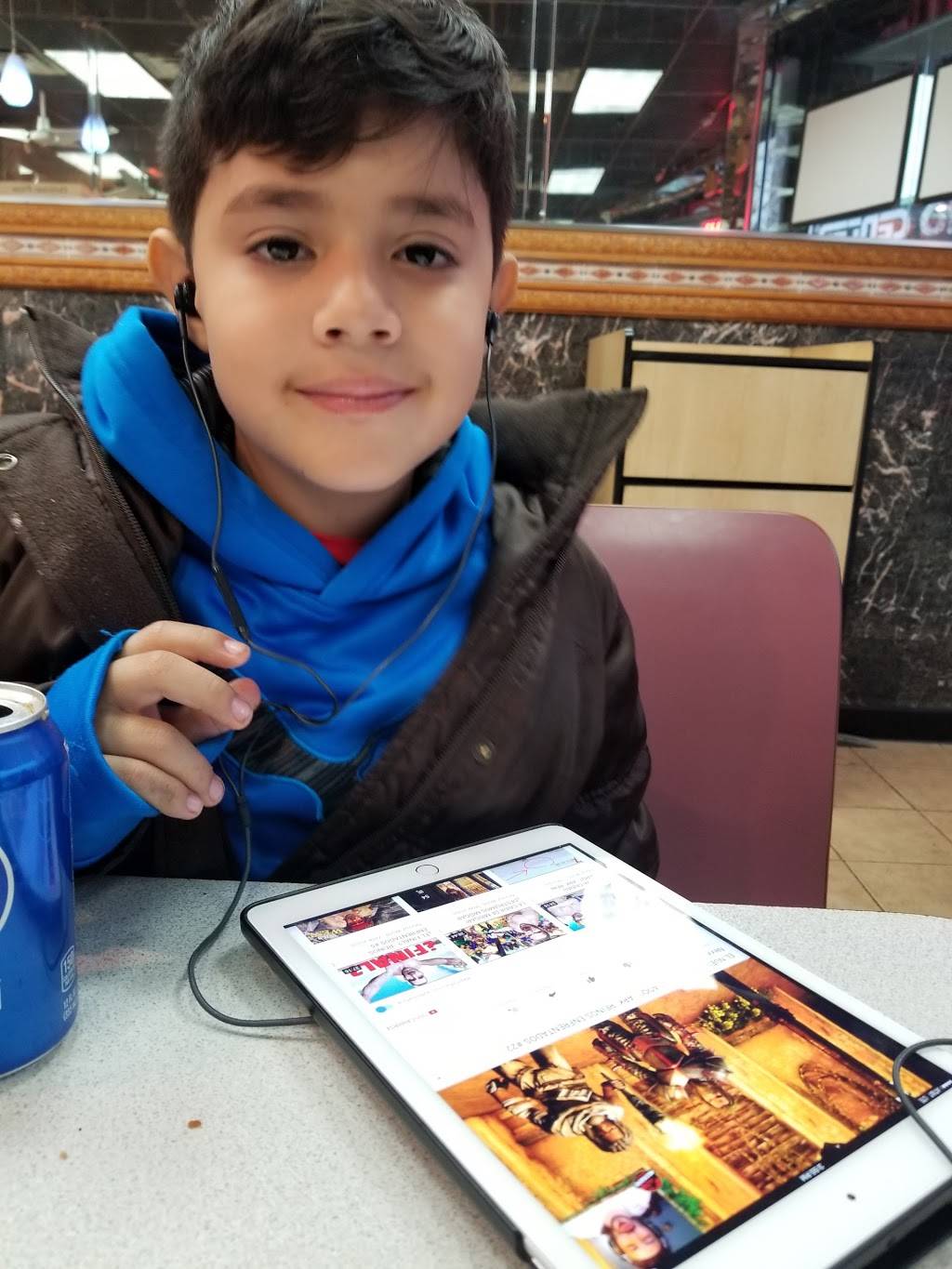 Subway Restaurants | restaurant | 70-72 Kissena Blvd, Flushing, NY 11367, USA | 7187935666 OR +1 718-793-5666