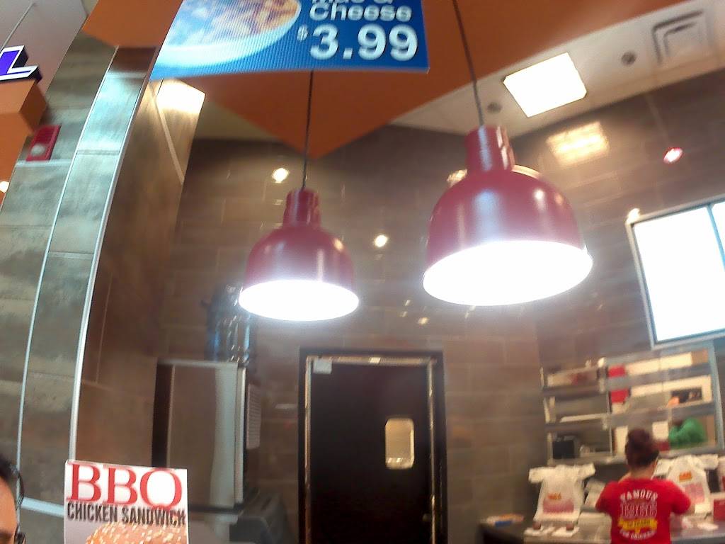 Lees Famous Recipe Chicken | restaurant | 500 Southpark Center, Strongsville, OH 44136, USA | 4402389199 OR +1 440-238-9199