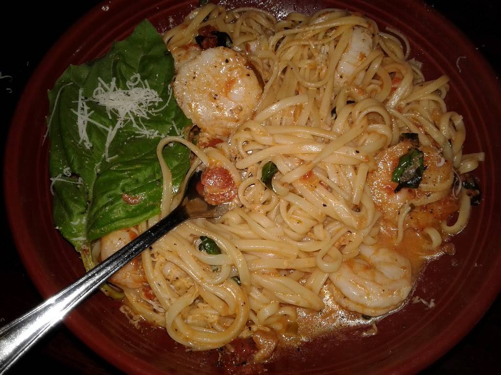 Carrabbas Italian Grill | restaurant | 1999 N Congress Ave, Boynton Beach, FL 33426, USA | 5617345152 OR +1 561-734-5152
