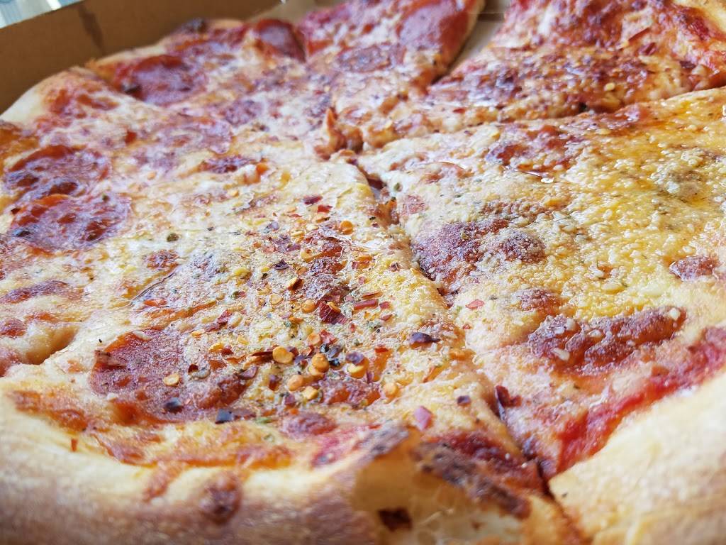 The Coop Pizza | restaurant | 10006 National Blvd, Los Angeles, CA 90034, USA | 3108374462 OR +1 310-837-4462