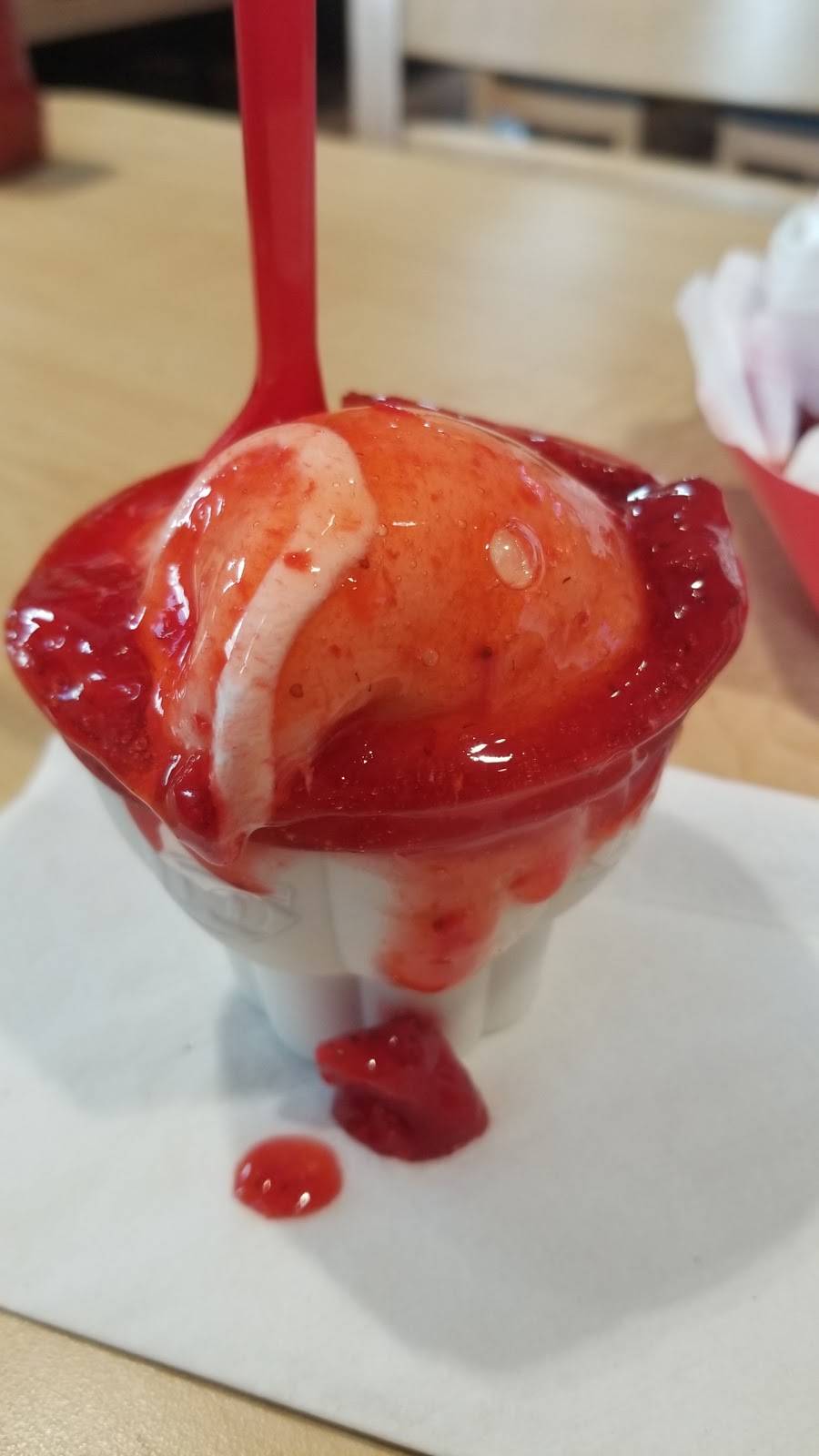 Dairy Queen Store | restaurant | 2155 N Hwy 360, Grand Prairie, TX 75050, USA | 8173851213 OR +1 817-385-1213