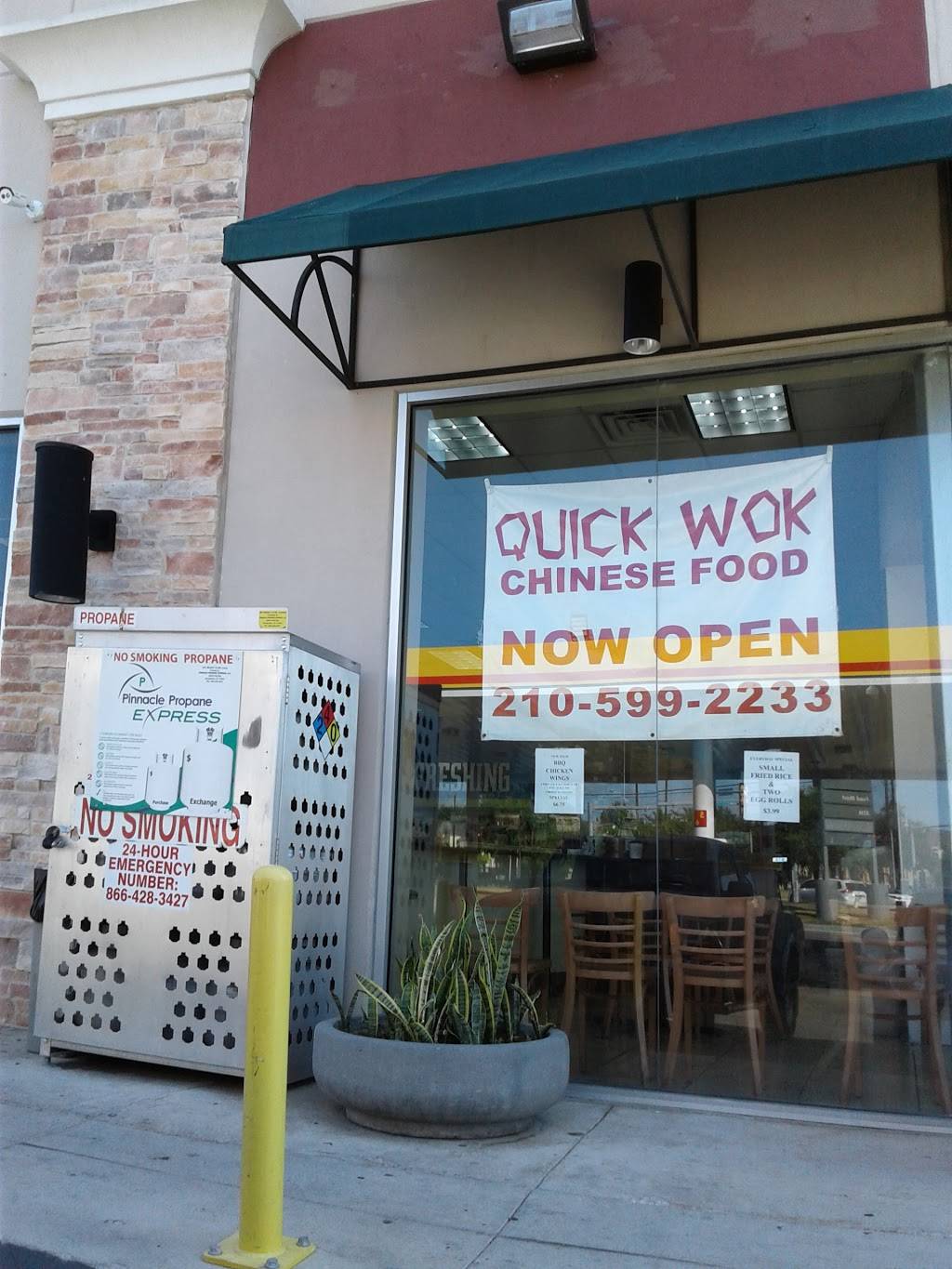 Quik Wok | restaurant | 5203 Eisenhauer Rd, San Antonio, TX 78218, USA | 2105992233 OR +1 210-599-2233