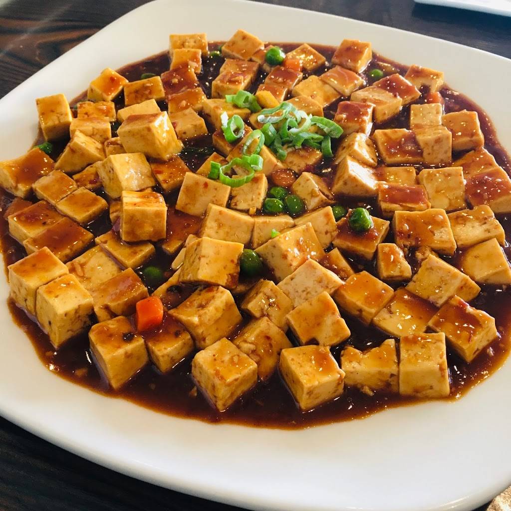 Blue & Fly Asian Kitchen | restaurant | 721 S 72nd St suite 111, Omaha, NE 68114, USA | 4025046545 OR +1 402-504-6545