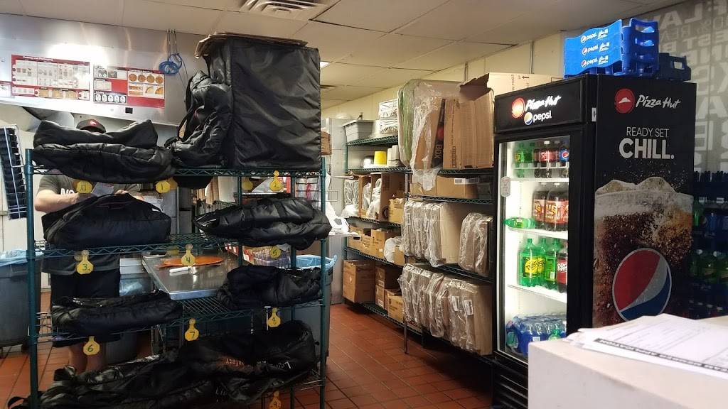 Pizza Hut | meal takeaway | 4800 Chicago Ave, Minneapolis, MN 55417, USA | 6128259820 OR +1 612-825-9820