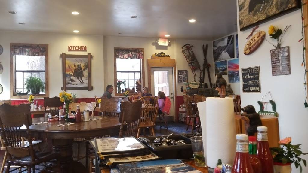 Donner Lake Kitchen | restaurant | 13720 Donner Pass Rd, Truckee, CA 96161, USA | 5305873555 OR +1 530-587-3555