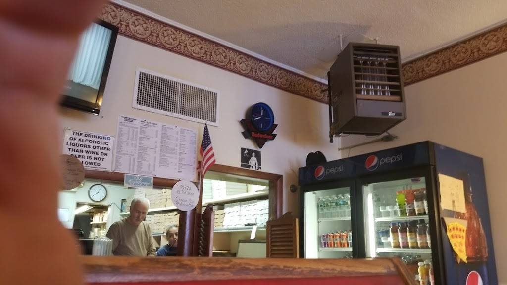 Farmington Avenue Pizza House | restaurant | 1234 Farmington Ave, West Hartford, CT 06107, USA | 8605213869 OR +1 860-521-3869