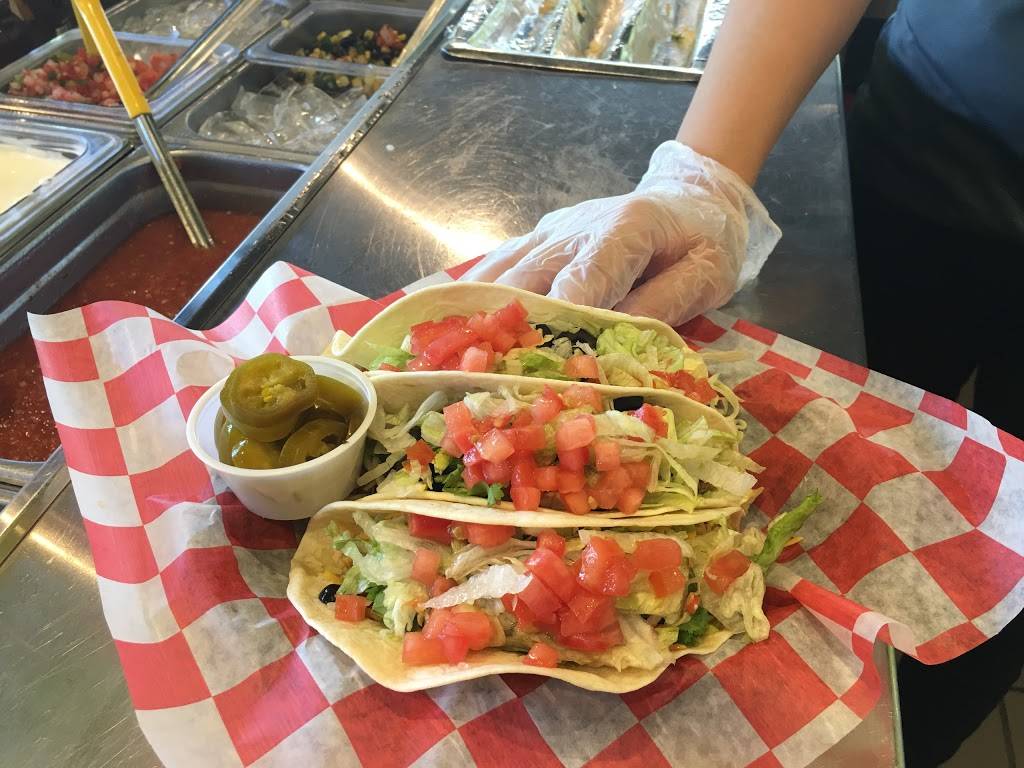 Taco Maker Mexican Grill | restaurant | 9924 Universal Blvd #204, Orlando, FL 32819, USA | 4076016225 OR +1 407-601-6225