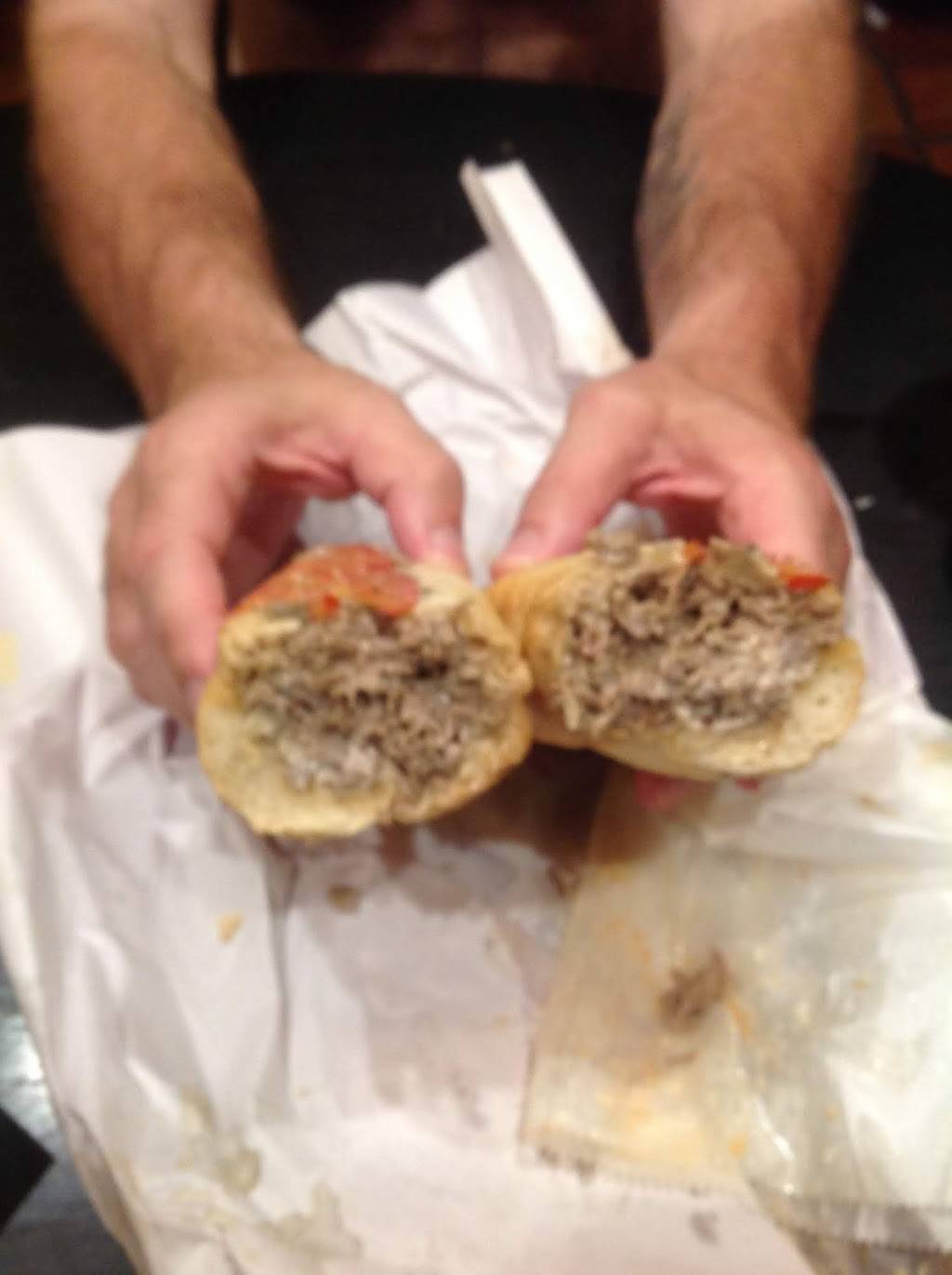 Gias Steak & Hoagies | restaurant | 1362 Naamans Creek Rd, Garnet Valley, PA 19060, USA | 6104970497 OR +1 610-497-0497